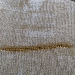 Tennis bracelet gold tone